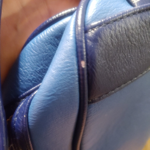 Blue back pack - Picture 10 of 11